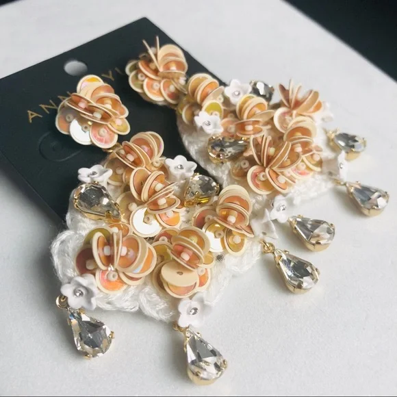 Ann Taylor Earrings NWT - Picture 3 of 6